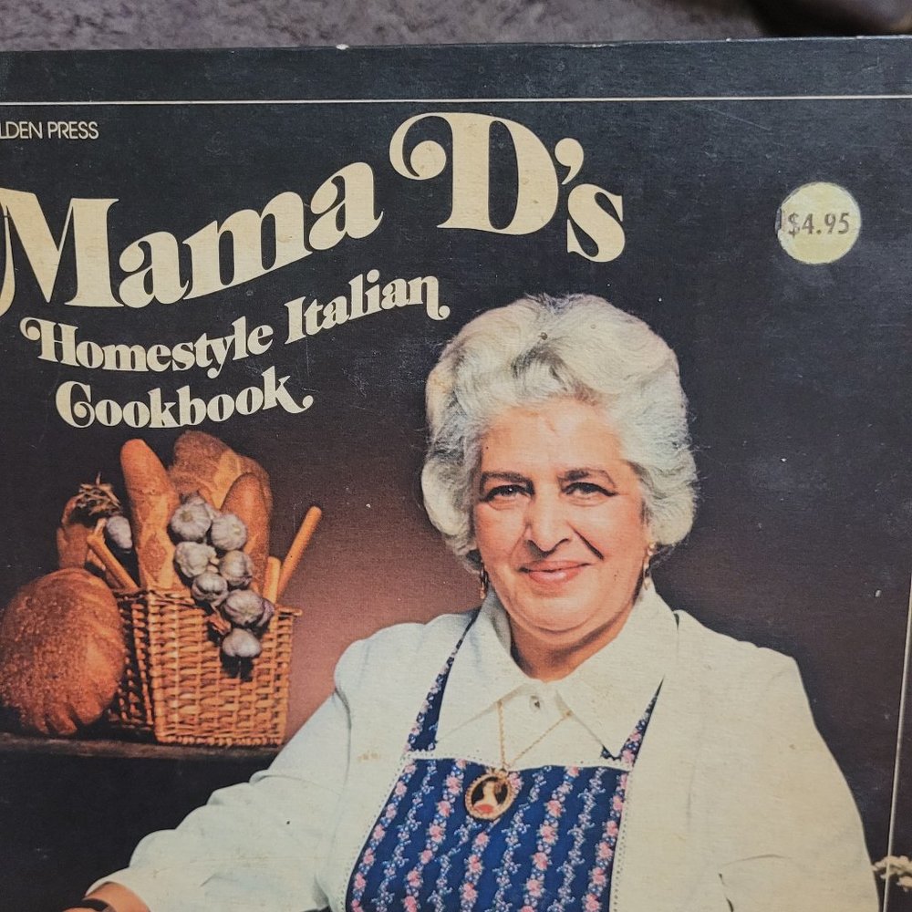 Mama D's 1975 vintage italian cookbook